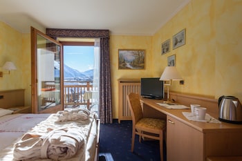 mont chalet nevada hotel and spa