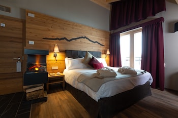 mont chalet nevada hotel and spa