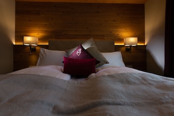 mont chalet nevada hotel and spa