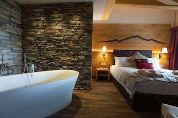 mont chalet nevada hotel and spa