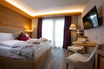 mont chalet nevada hotel and spa