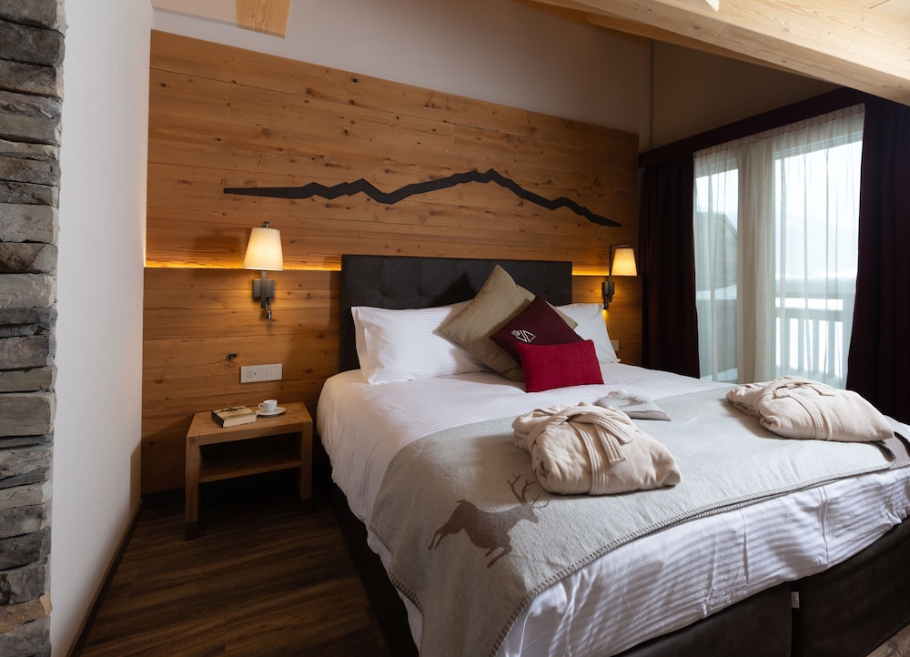 mont chalet nevada hotel and spa