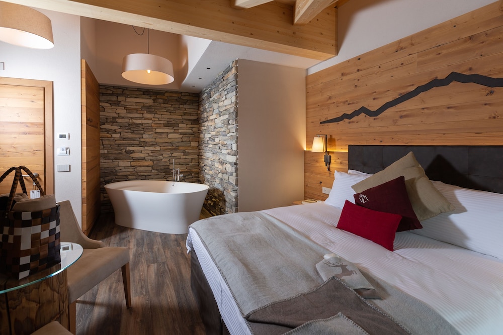 mont chalet nevada hotel and spa