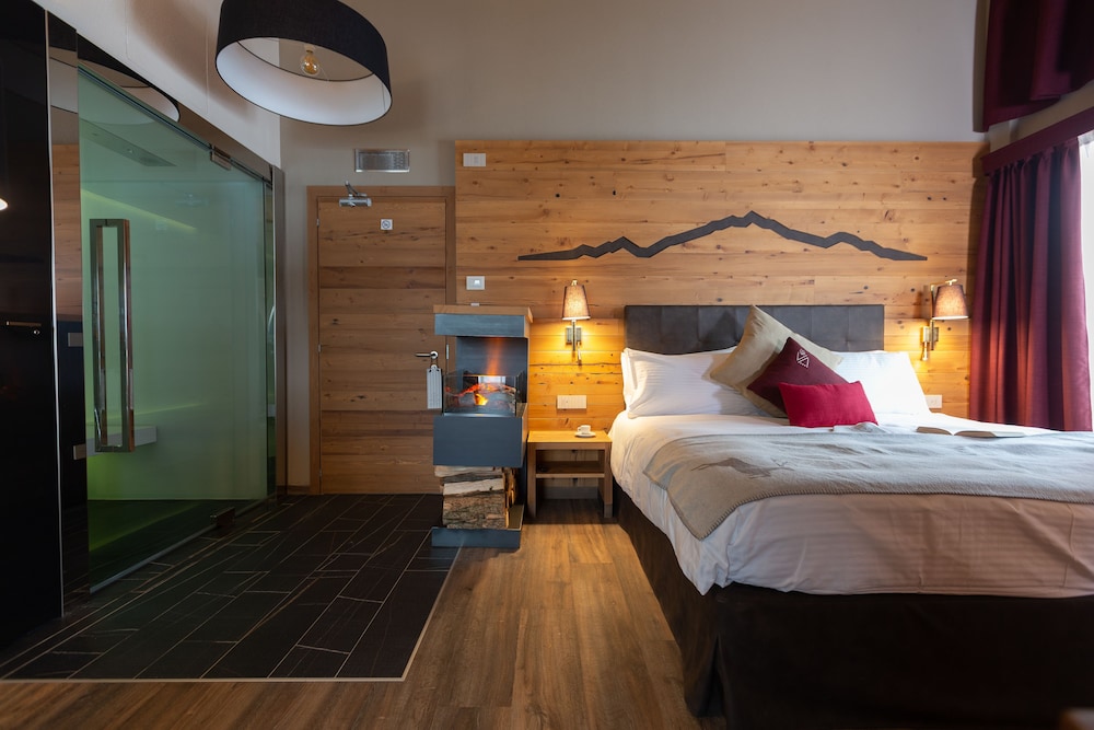 mont chalet nevada hotel and spa