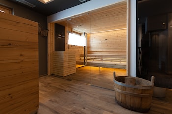 mont chalet nevada hotel and spa