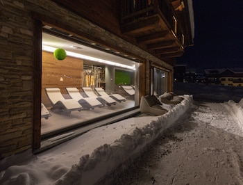 mont chalet nevada hotel and spa