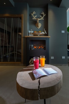 mont chalet nevada hotel and spa