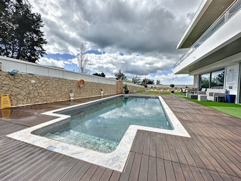 aparts and suites summer cascade alvor