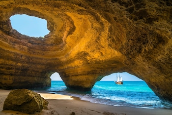 aparts and suites summer cascade alvor