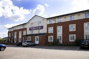 premier inn basildon festival park