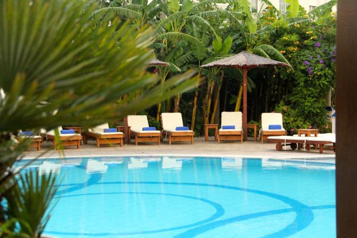 peridis family resort