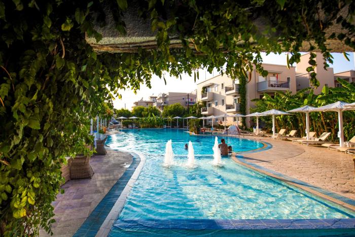 peridis family resort