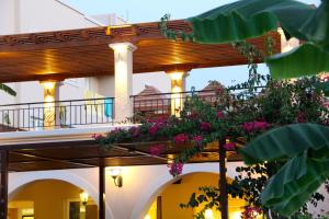 peridis family resort