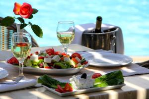 peridis family resort