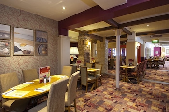 premier inn burnley