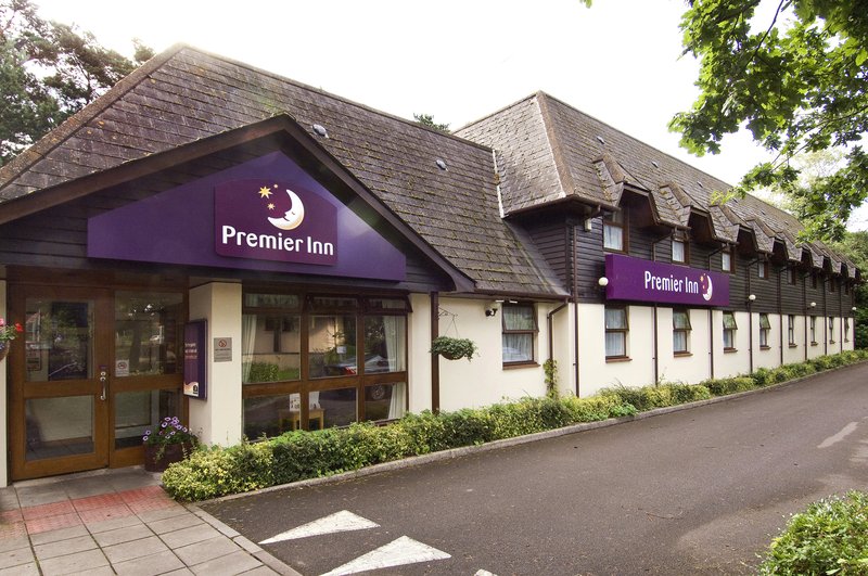 premier inn bournemouth ferndown