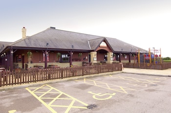 premier inn blackpool east m55 j4