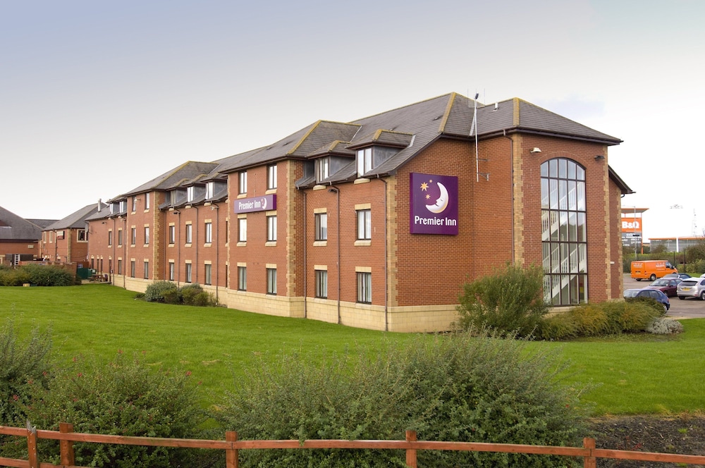 premier inn blackpool east m55 j4