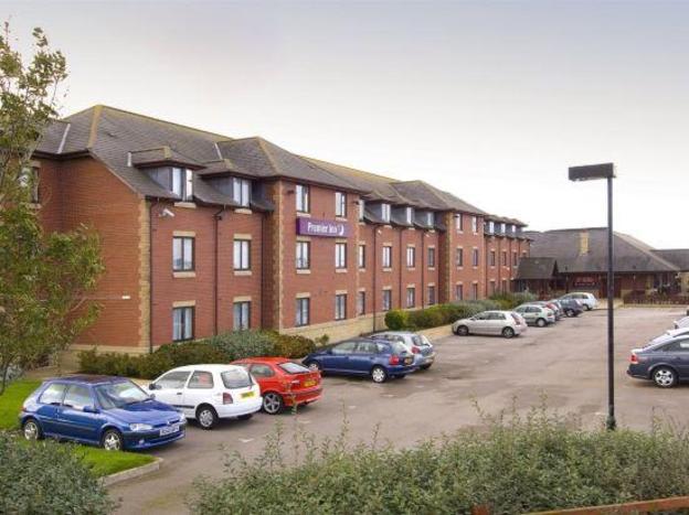 premier inn blackpool east m55 j4