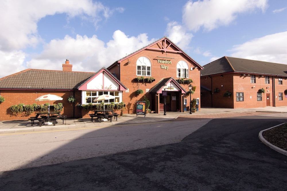 premier inn blackpool beach