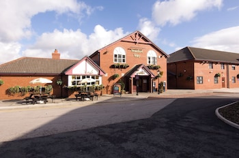 premier inn blackpool beach