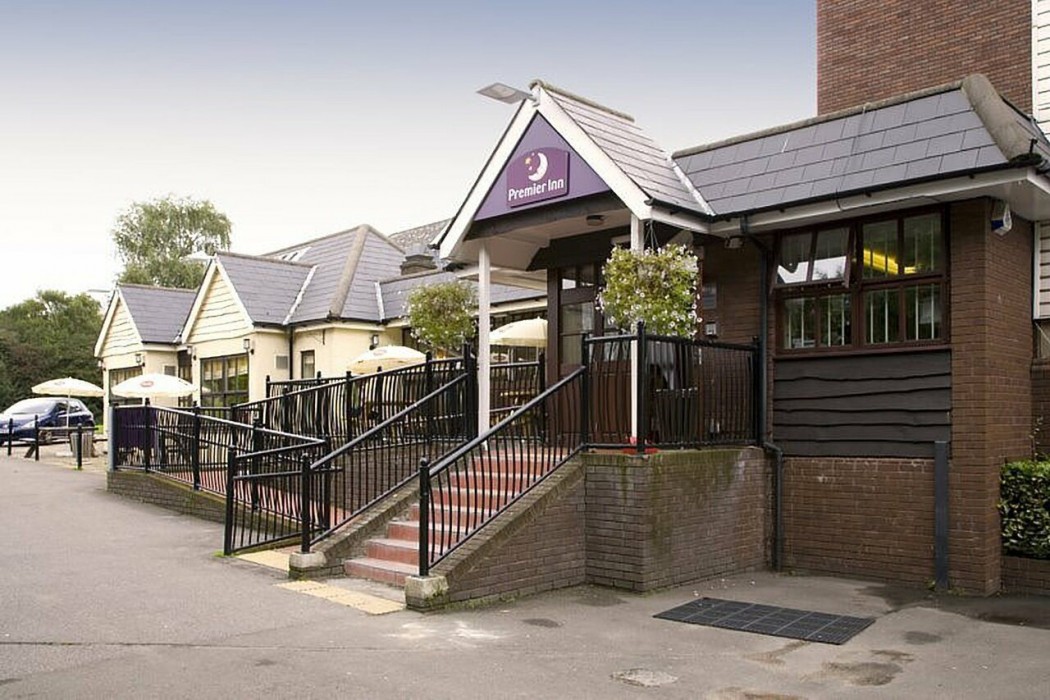 Premier Inn Epsom South,,2 star