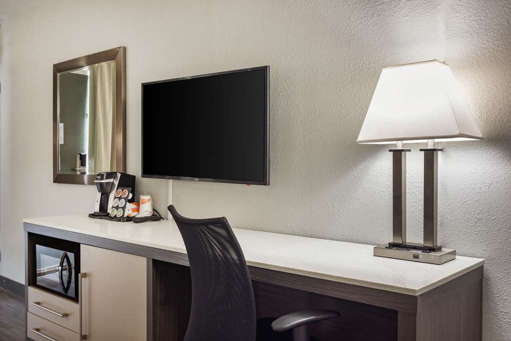 quality inn and suites