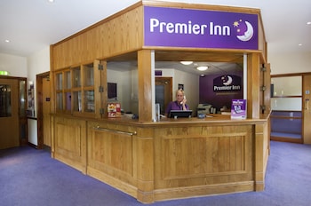 premier inn milton keynes sw furzton lake