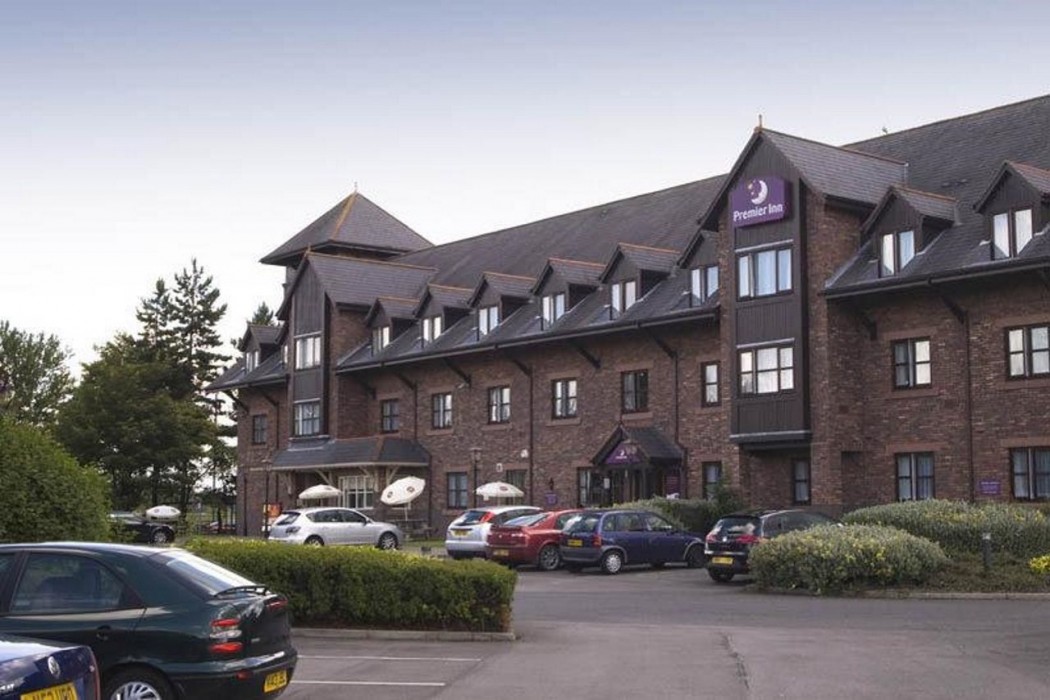 premier inn carlisle central
