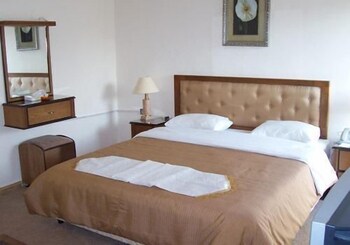 aghadeer hotel