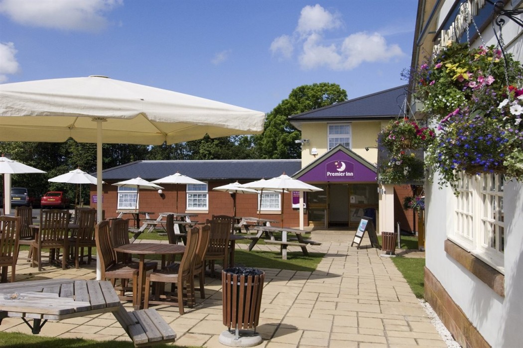 premier inn shrewsbury north harmer hill