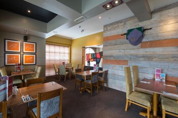 premier inn hull north