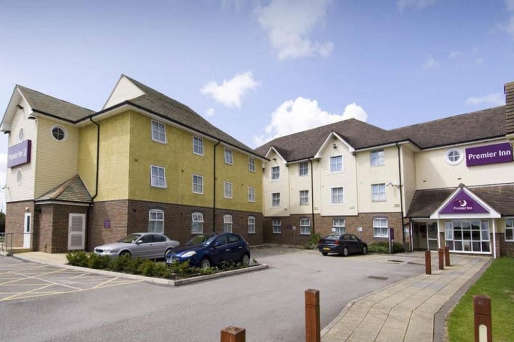 premier inn hull north
