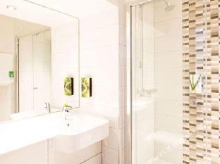 premier inn hull north