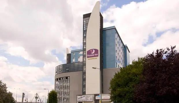 Premier Inn Hull City Centre,New Holland>>Hull,2 star