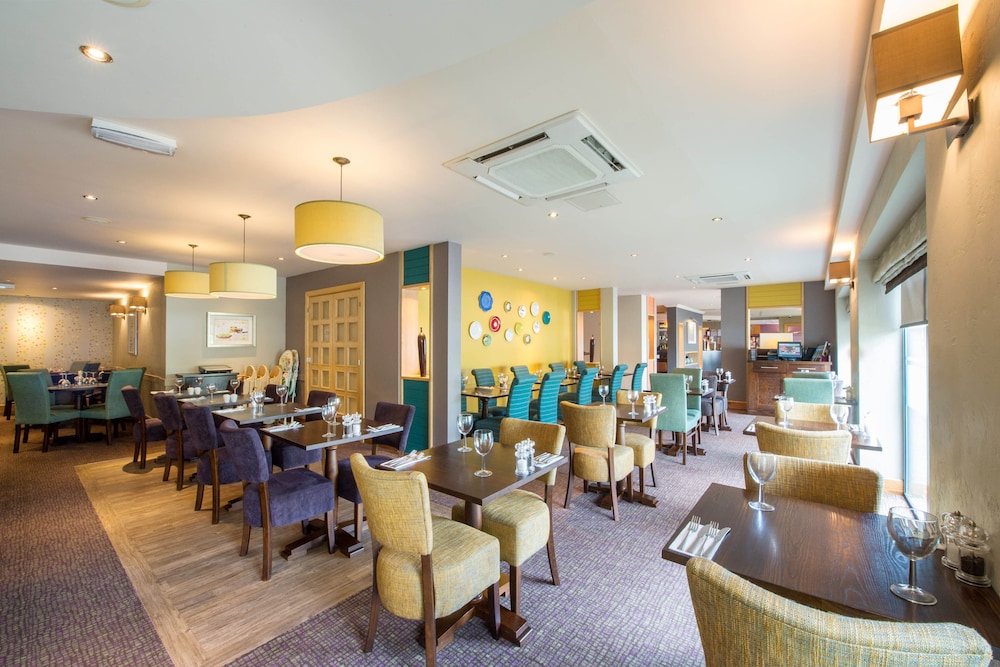 premier inn poole north