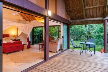 leopard walk lodge