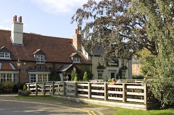 premier inn york north