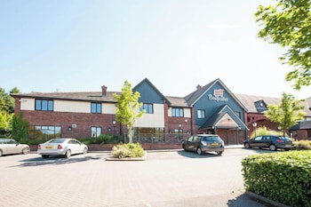 premier inn telford central