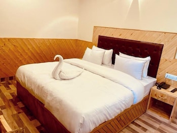 Bsr Resort By Apple Orchards,,3 star