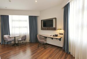 travelodge kuala lumpur city centre