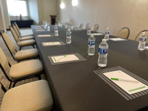 holiday inn lansdale hatfield by ihg