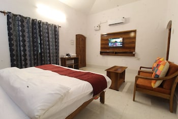 Ashoka Jungle Resort,,3 star