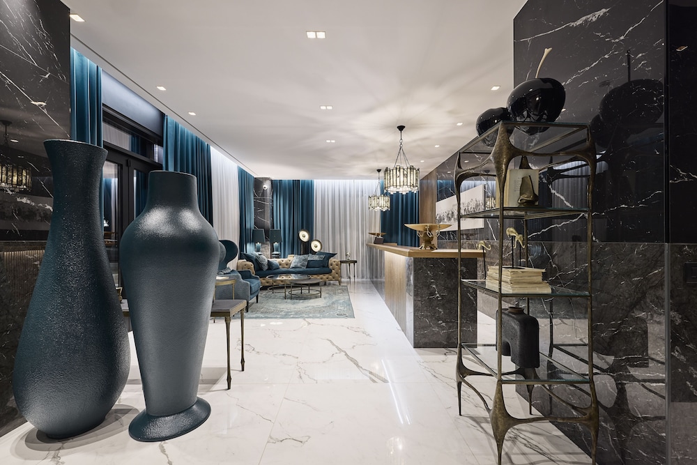 athenarum portus life and style hotel