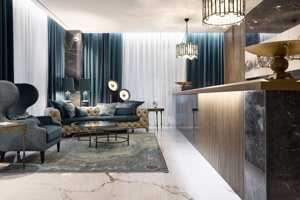 athenarum portus life and style hotel