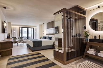 athenarum portus life and style hotel