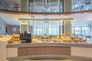 atour hotel dongying financial port