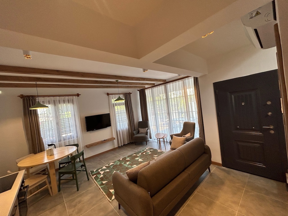 avlu villas and apartments