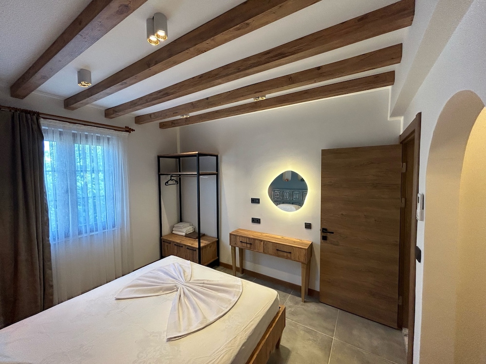 avlu villas and apartments