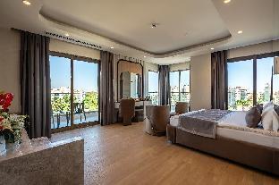 awen lara hotel
